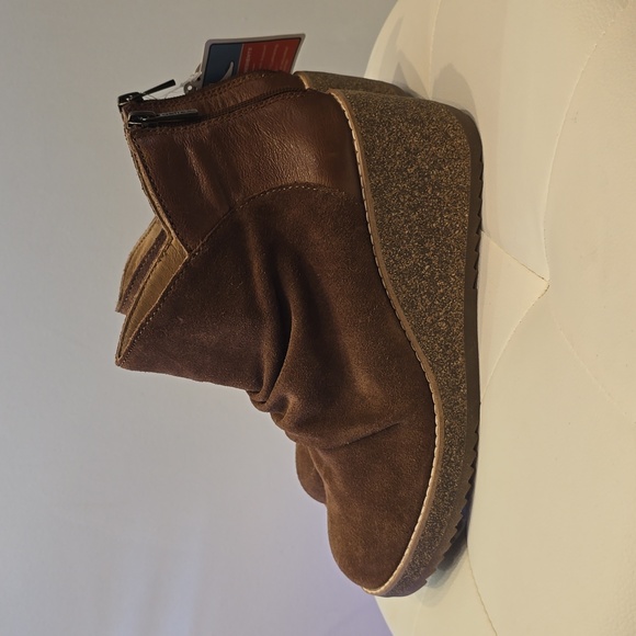Aertex Kara Cognac brown wedge ankle zip boot New Weatherproof Arch Support - Picture 5 of 8